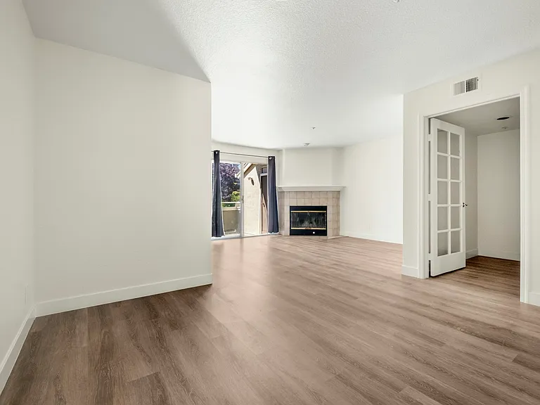 55 Donada Pl — Photo 6