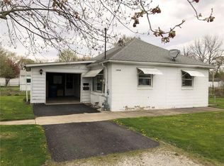 218 W Chestnut St, Hoopeston, IL 60942