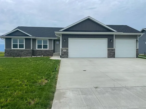 1644 Dalton St, Jesup, IA 50648