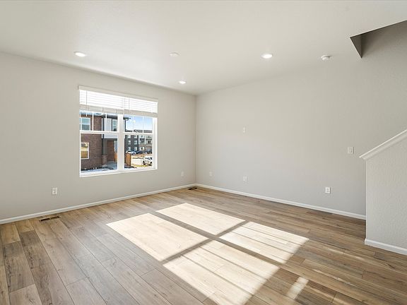 The Keystone floorplan, images taken at Horizon Uptown.