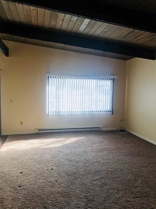 2 bed, 1.0 bath, 953 sqft, $1,395 — Photo 3