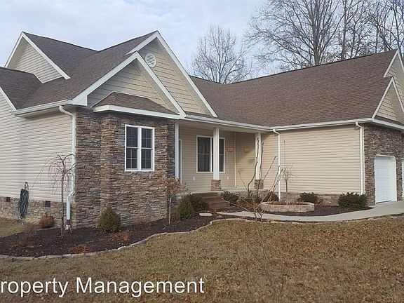 2nd image of 6348 Alaska Ln