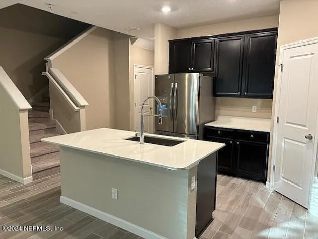 3 bed, 2.5 bath, 1574 sqft, $2,000 — Photo 3