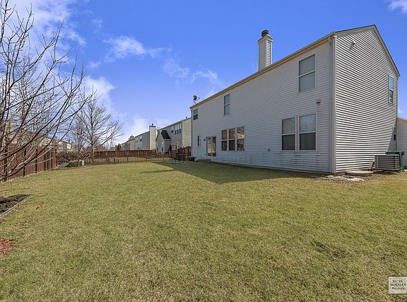 4th image of 11720 S Glenn Cir