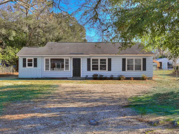 924 Robinhood Trl, Aiken, SC 29803