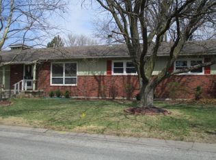 610 W C St, Hillsboro, KS 67063