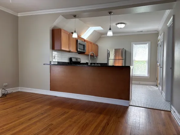 710 N County St #2, Waukegan, IL 60085