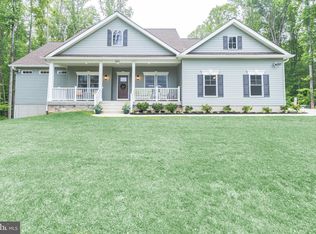 382 Storck Rd, Fredericksburg, VA 22406