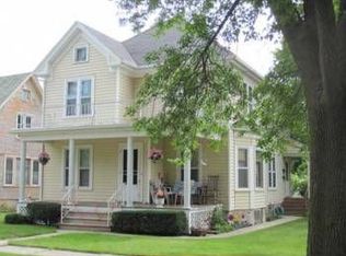 219 Plymouth St, Plymouth, WI 53073