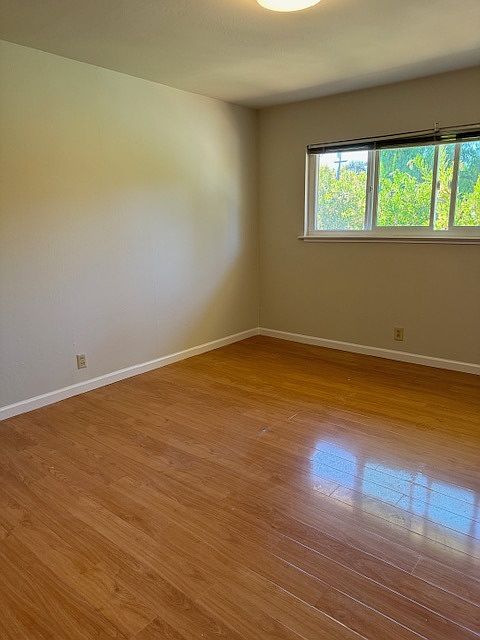 1st image of 360 Del Medio Ave #1