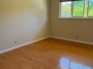 360 Del Medio Ave #1, Mountain View, CA 94040