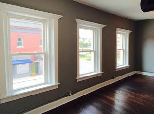 903 Westport Rd, Kansas City, MO 64111