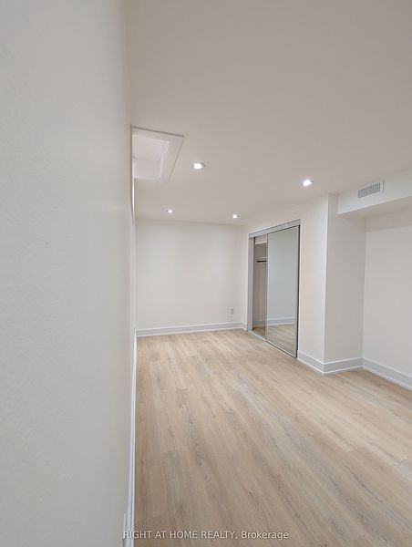 Ajax House for rent - 3 Bedrooms — photo 15