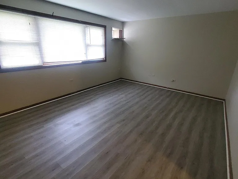 1345 S Austin Blvd #GW — Photo 8