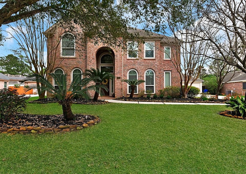 1st image of 18706 Chestnut Crest Dr