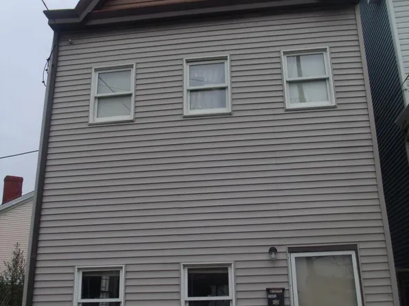 2002 Spring St, Pittsburgh, PA 15210