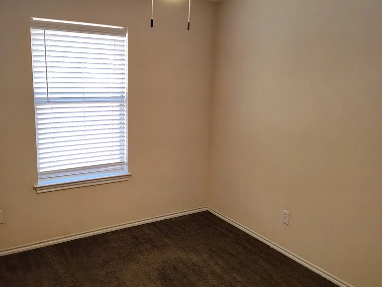 616 Fleming St — Photo 21