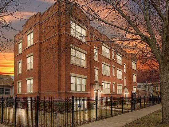 Building (9 Units)
