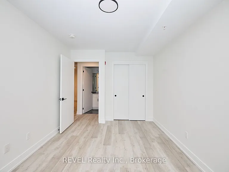 300 B 4th Ave #503 — Photo 14