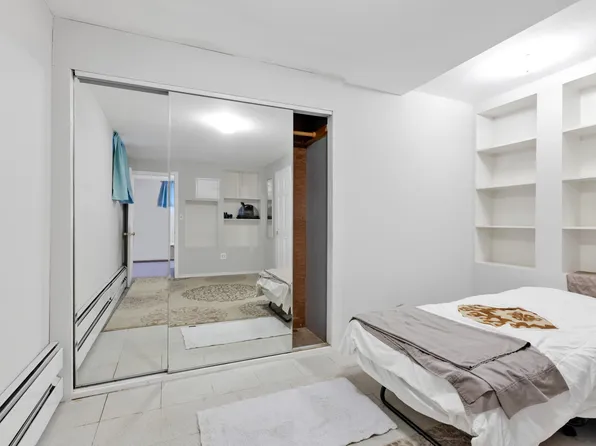 82 West End Avenue image 48 of 54