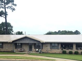 914 Park St, Nashville, AR 71852
