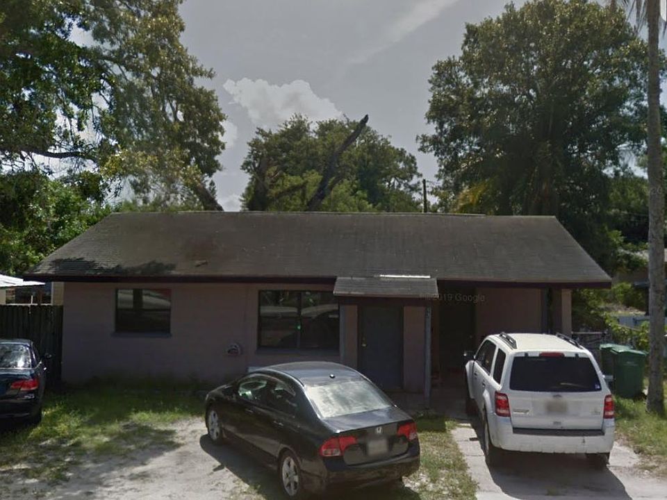 2nd image of 13 N Fiske Blvd