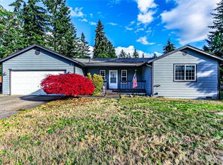 604 Nieland Loop SE, Rainier, WA 98576