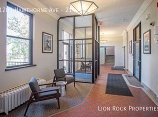 Hawthorne Gates, Minneapolis, MN 55403