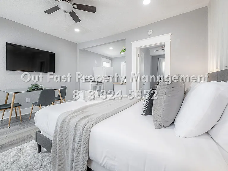 517 W Idlewild Ave #3 — Photo 20