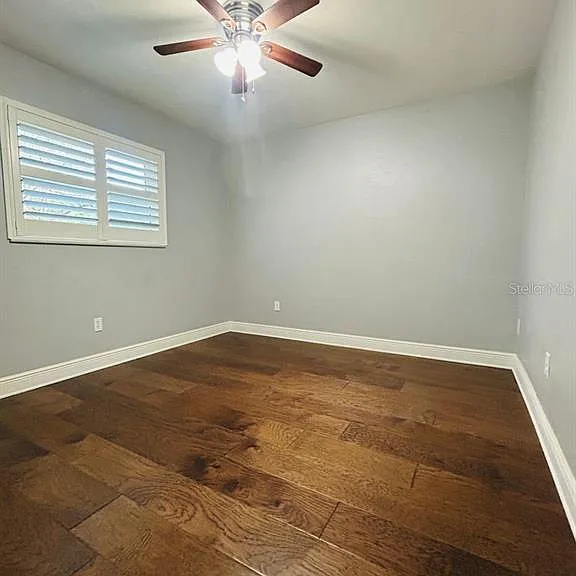608 SW 80th Blvd — Photo 23