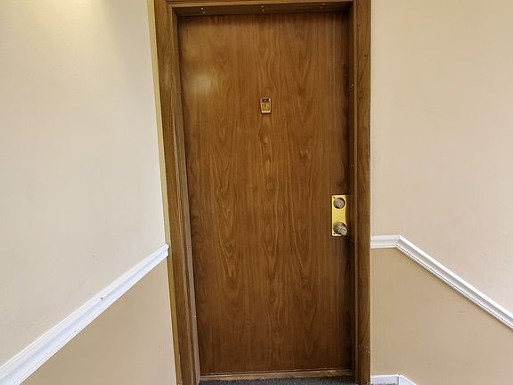 2nd image of 400 Bayside Dr Unit 6