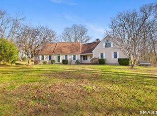 12 Hill Rd, Old Saybrook, CT 06475