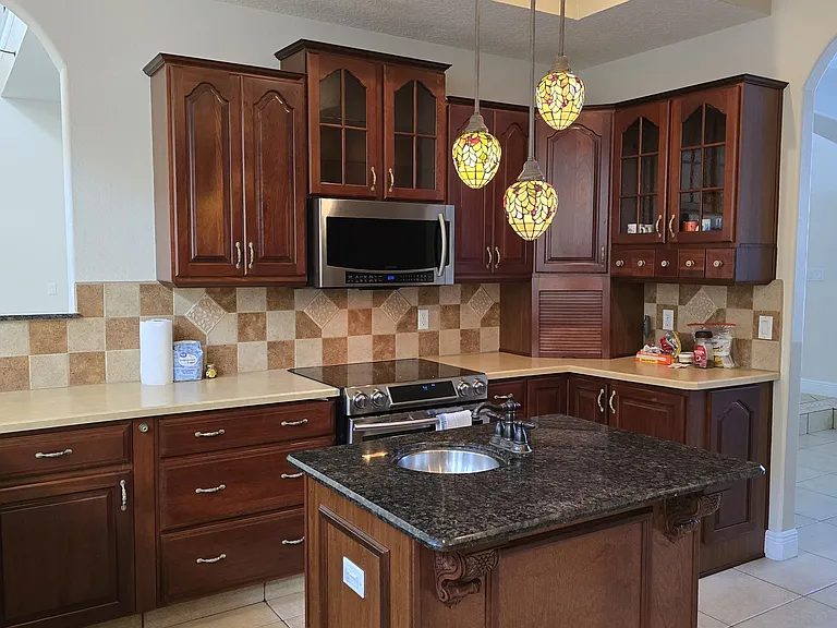 502 W Lester Rd — Photo 14