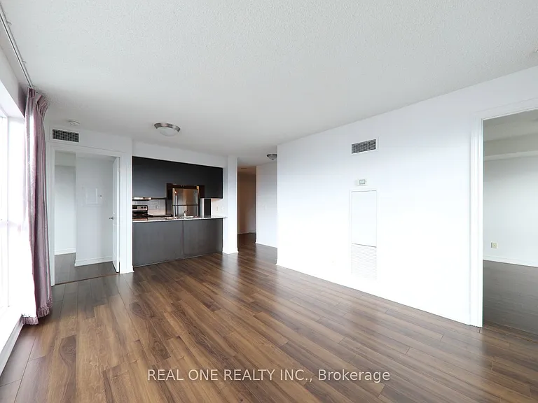 50 Town Centre Ct #1502 — Photo 2