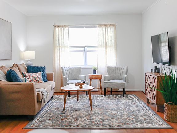 4th image of 1280 W Ocean View Ave APT 2