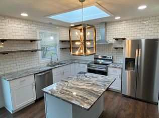 11 Martin Cir, Denver, PA 17517