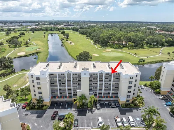 1200 Country Club Dr APT 2505, Largo, FL 33771