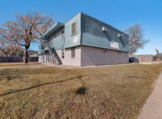 111 E Rogers St, Arlington, TX 76011