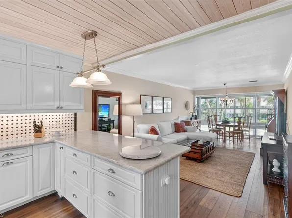 424 12th AVE S #C424, NAPLES, FL 34102