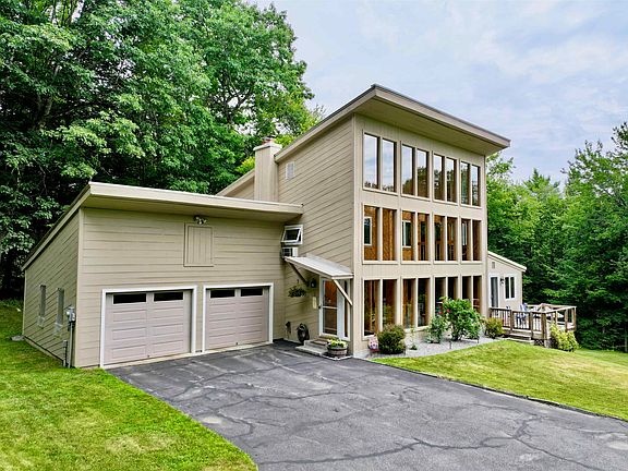 2nd image of 42 Thorndike Road