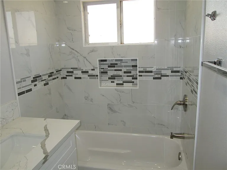 13464 Mohawk Rd — Photo 11