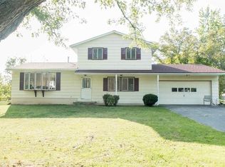 959 Paul Rd, Rochester, NY 14624