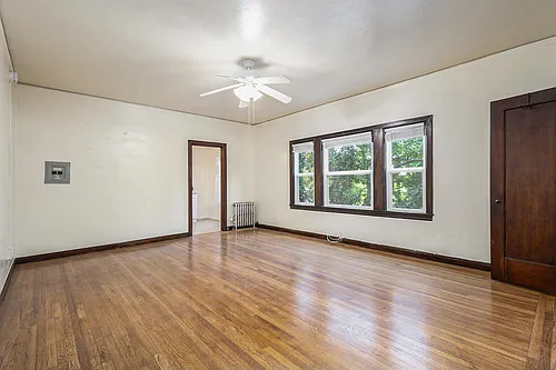 365 Hanover Ave #106 Photo 1
