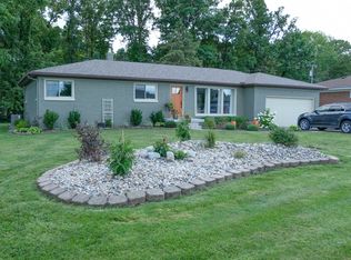 2866 Newport Rd, Newport, MI 48166