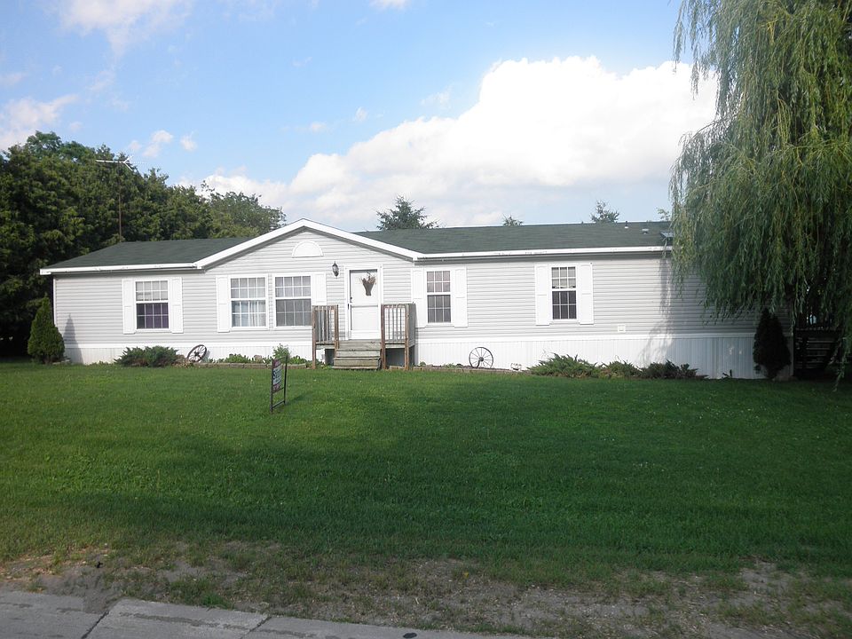 1st image of 843 Volney Rd