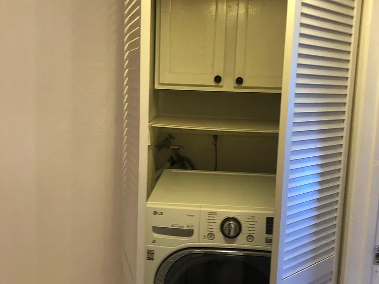 Washer/dryer combo