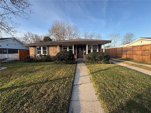 1st image of 9008 Darby Ln