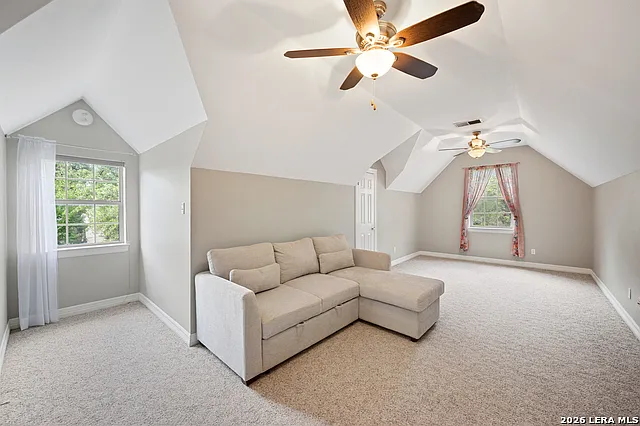 109 Trailcrest St — Photo 40