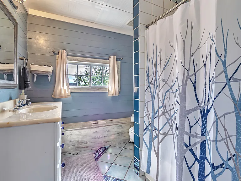 107 Hillside Ave — Photo 6