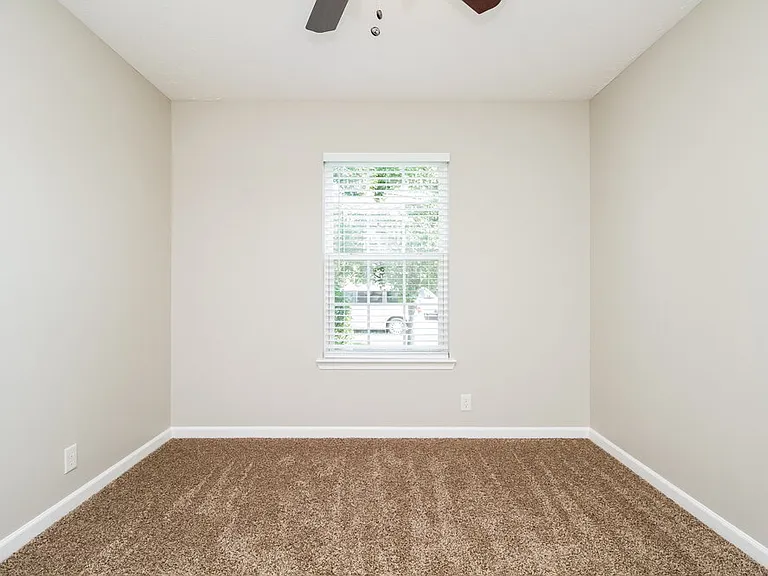 1609 London Gardens Ct — Photo 14